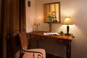 <p>Working Area/Suite Room</p>

