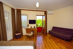 <p>Double Room with balcony</p>
