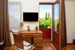<p>Double Room with balcony</p>
