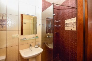 <p>Bathroom/Double with balcony</p>
