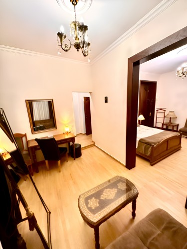 <p>Suite With Balcony</p>
