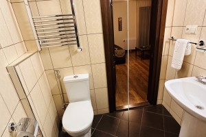 <p>Bathroom/ Double with Balcony</p>
